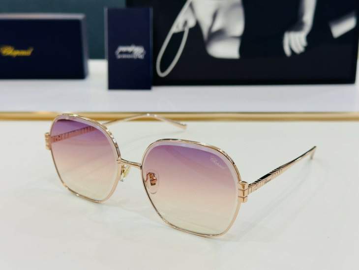 Picture of Chopard Sunglasses _SKUfw63765623fw